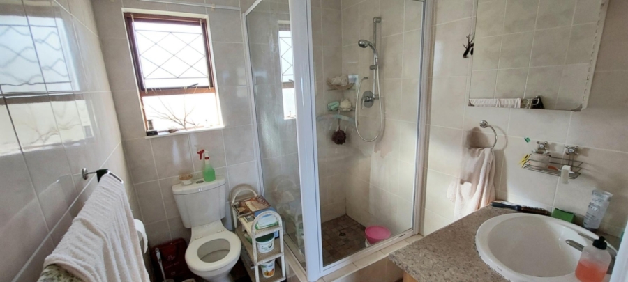 2 Bedroom Property for Sale in Sunrise On Sea Eastern Cape